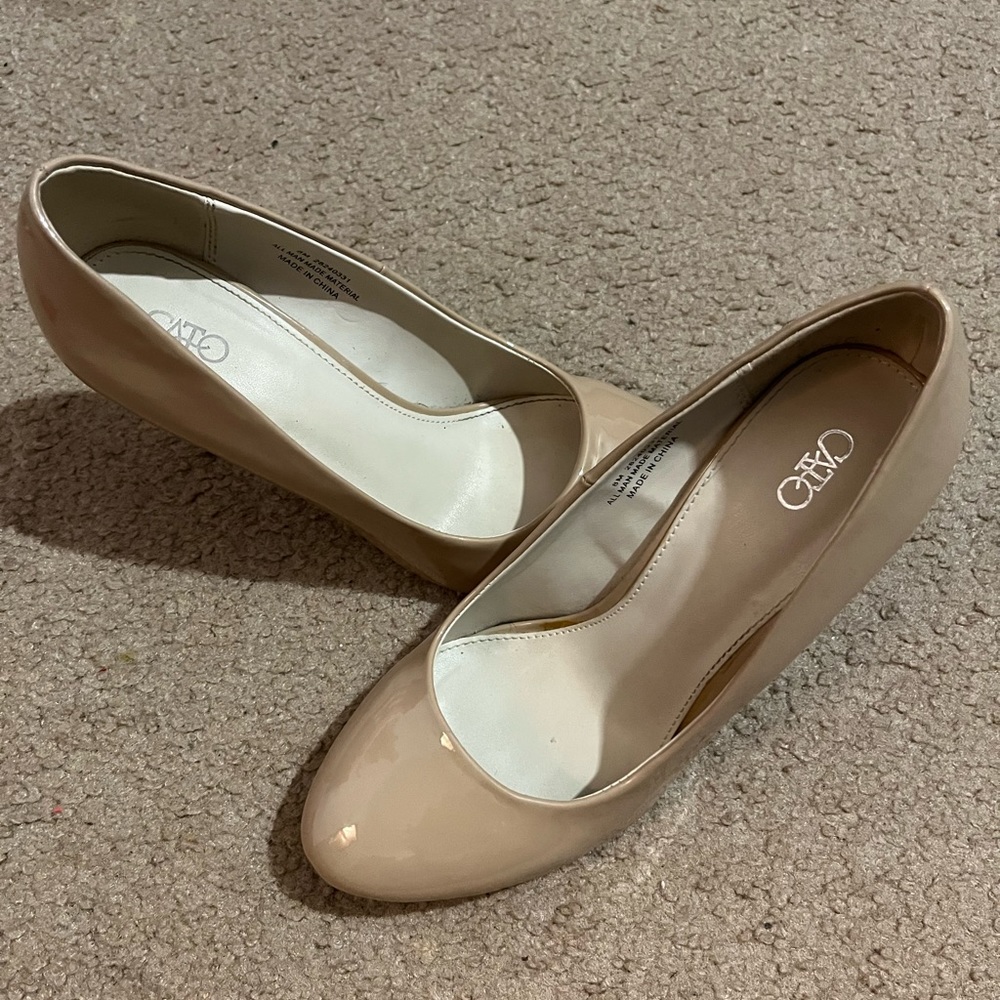 Nude heel womens size 8